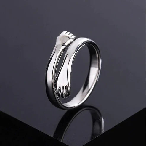 Designer Minimilistic Fancy Hug Ring